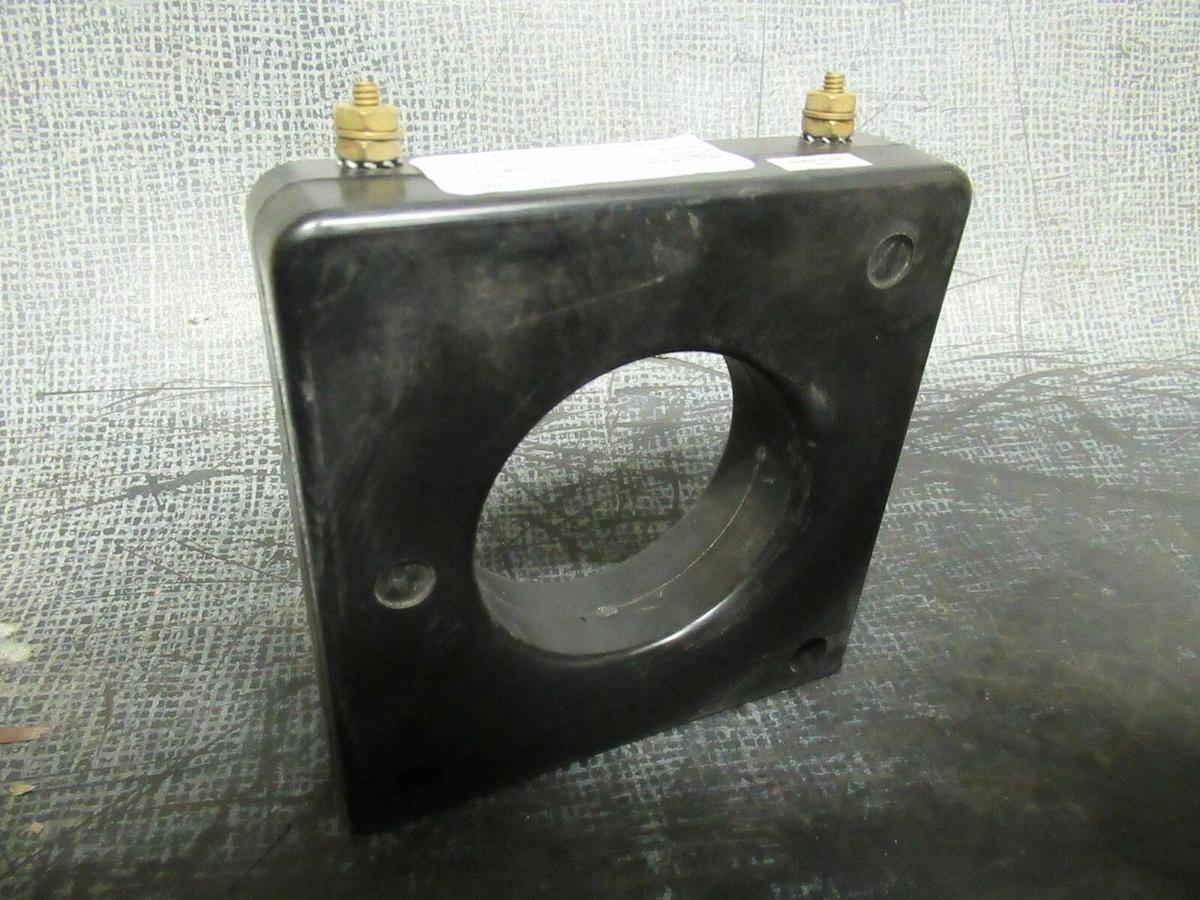 Used WICC CURRENT TRANSFORMER 653-1000-00-T 1000:5 50-400 HZ **WARRANTY INCLUDED**