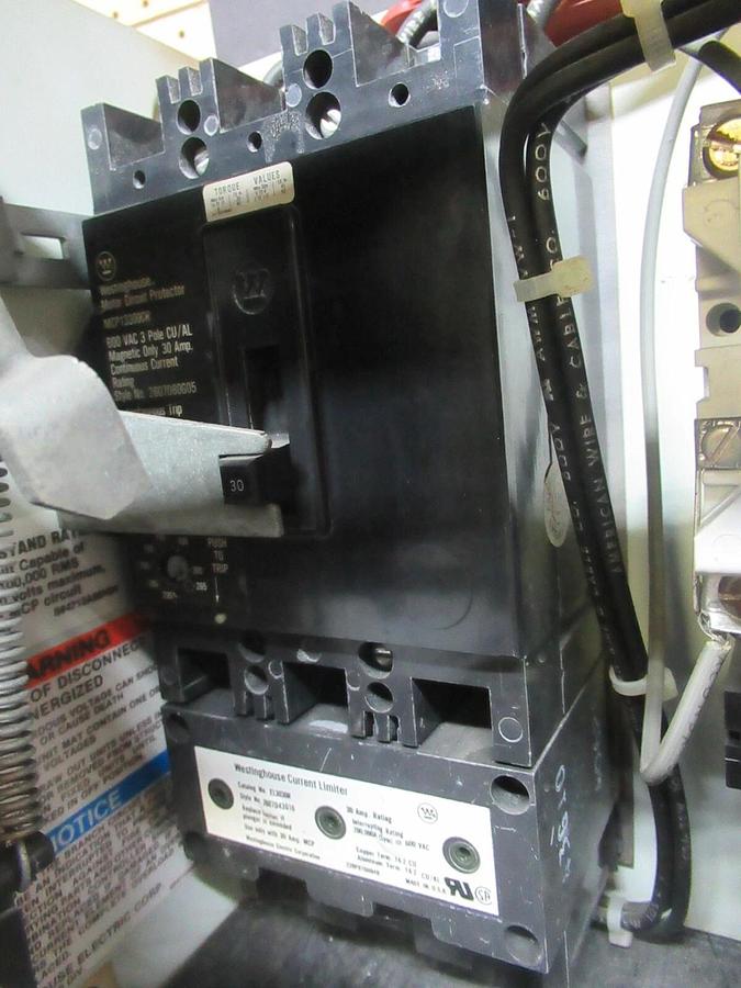 Used CUTLER HAMMER MOTOR STARTER CONTROL BUCKET MODEL: 2100 12" NEMA SIZE 0 30 AMP