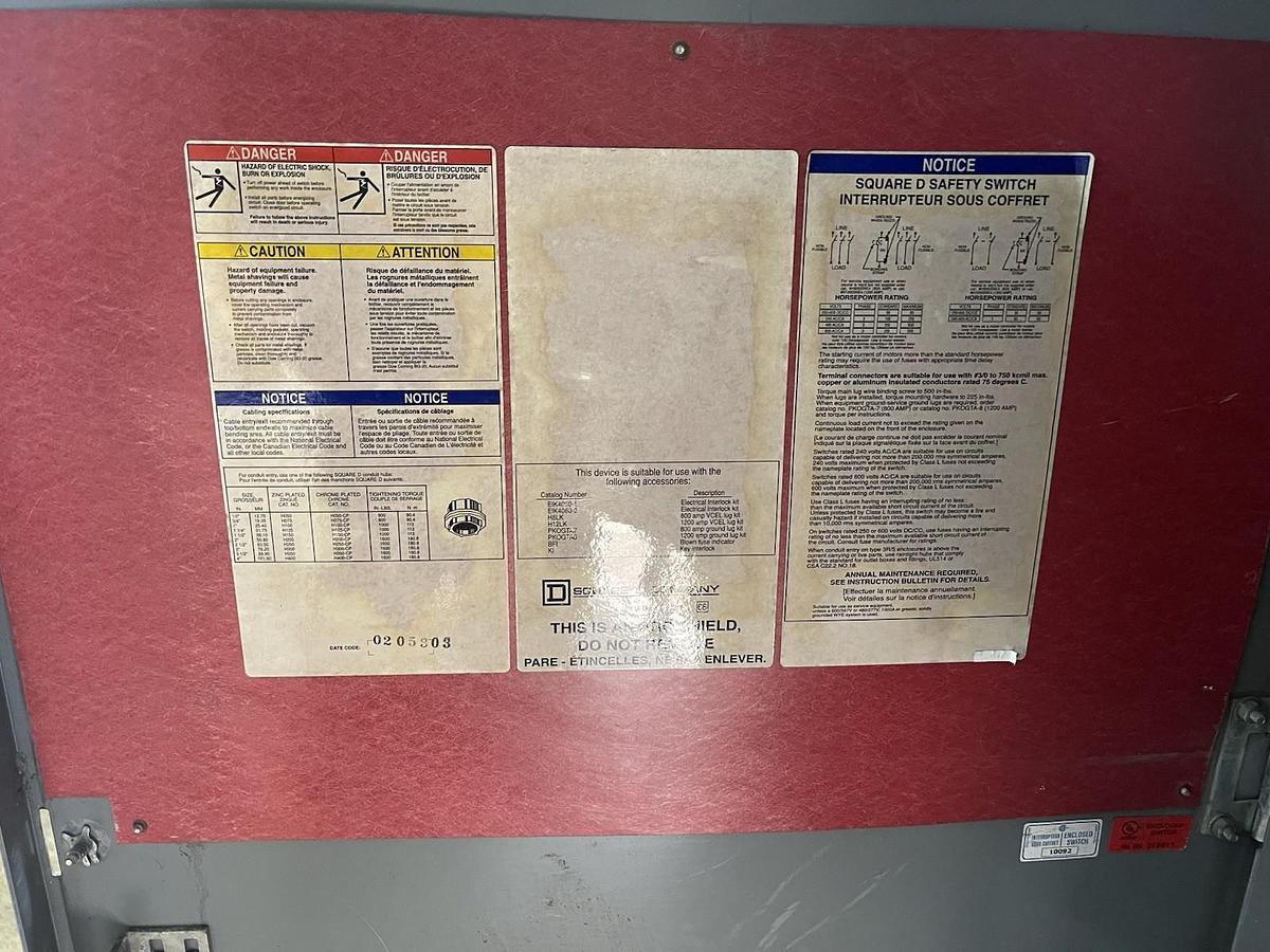Used SQUARE D HEAVY DUTY SAFETY SWITCH HU368R 1200 AMP 600 VOLT NEMA 3R/5 3-PHASE