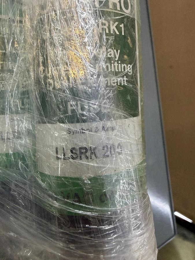 NIB SQUARE D I-LINE FUSIBLE BUSSWAY UNIT PQ3620G 200 AMP 600 VAC 3-POLE 3-WIRE