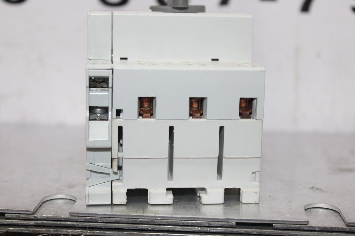 Used ABB MANUAL MOTOR STARTER MS325 GB-14048.2/.4 4-6.3 AMP 5 HP 600 VAC 3-POLE
