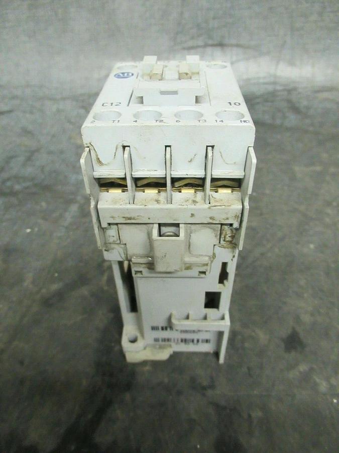 Used 25 AMP ALLEN BRADLEY CONTACTOR 100-C12Z*10 600 VAC 3 POLE **WARRANTY**