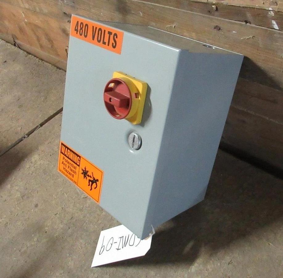 Used ALLEN BRADLEY COMBINATION STARTER BOX W/ 100-C09*10 STARTER 25A 600V