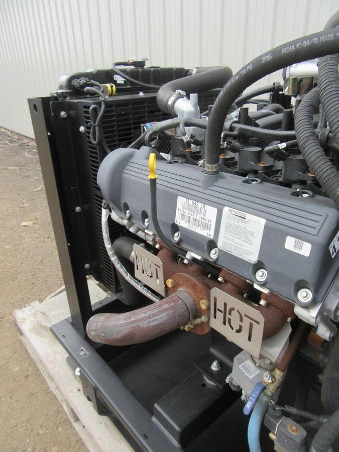 Used 35 KW GENERATOR GENERAC NATURAL GAS LP PROPANE 120/240 VOLT 1 PH 30 KW 40KW 2016