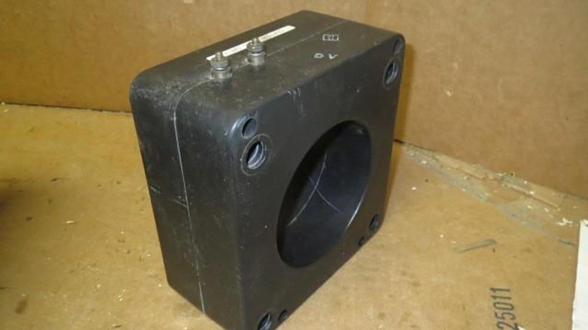 Used SQUARE D GROUND CENSOR 4-12 AMP 600VAC  GA-375