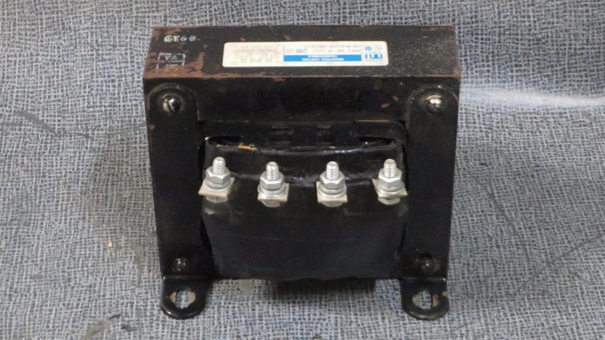 Used CUTLER HAMMER MICRON CONTROL TRANSFORMER 1 KVA MODEL E1K0-0076-3 **WARRANTY**