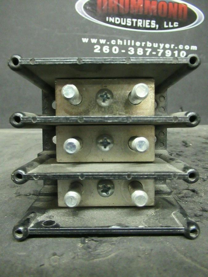 Used FERRAZ SHAWMUT 62203 DISTRIBUTION BLOCK PDB 3 POLE 600 VAC 1/4 - 5/8 STUD