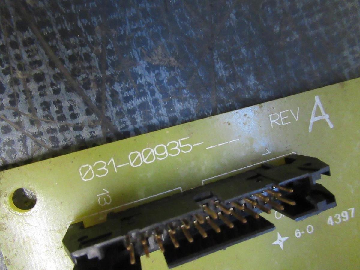 Used YORK DIGITAL INPUT CONTROL BOARD / INTERFACE 031-00935 REV A **WARRANTY**