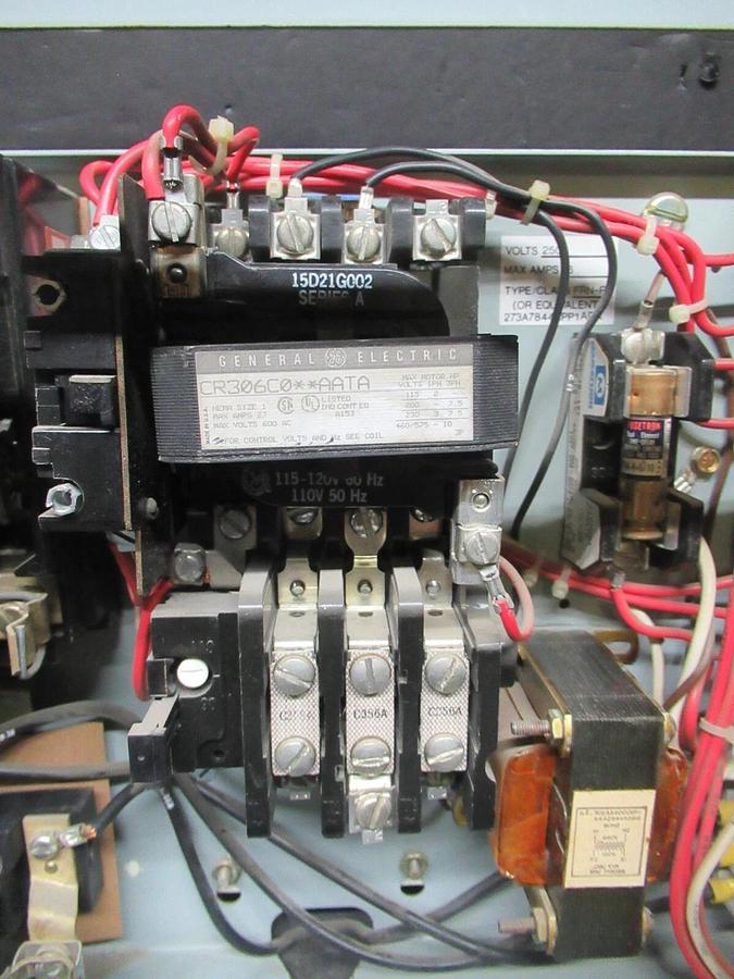 Used GE MCC MOTOR STARTER CONTROL 12" 8000 SER. W/ CR306C0**AATA NEMA SIZE 1 27 AMP
