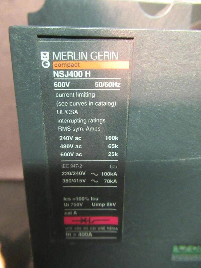 Used SCHNEIDER / SQUARE D / MERLIN GERIN NSJ400 H BREAKER OPERATING UNIT MECHANISM