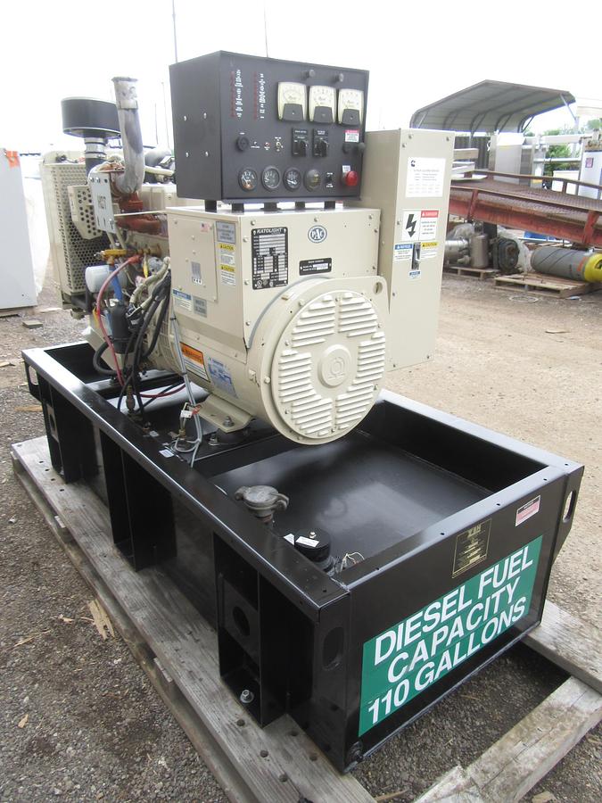 Used 30 KW DIESEL GENERATOR KATOLIGHT 120/240V RE-CONNECTABLE 230 HRS VIDEO WE SHIP
