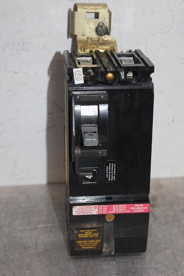 Used SQUARE D I-LINE CIRCUIT BREAKER FA34015 15 AMP 480 VAC 3-POLE