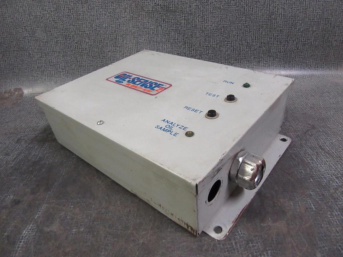 Used CARRIER OIL-SENSE QUALITY MONITORING SENSOR 115V 1 PHASE MODEL 32GA400504-2