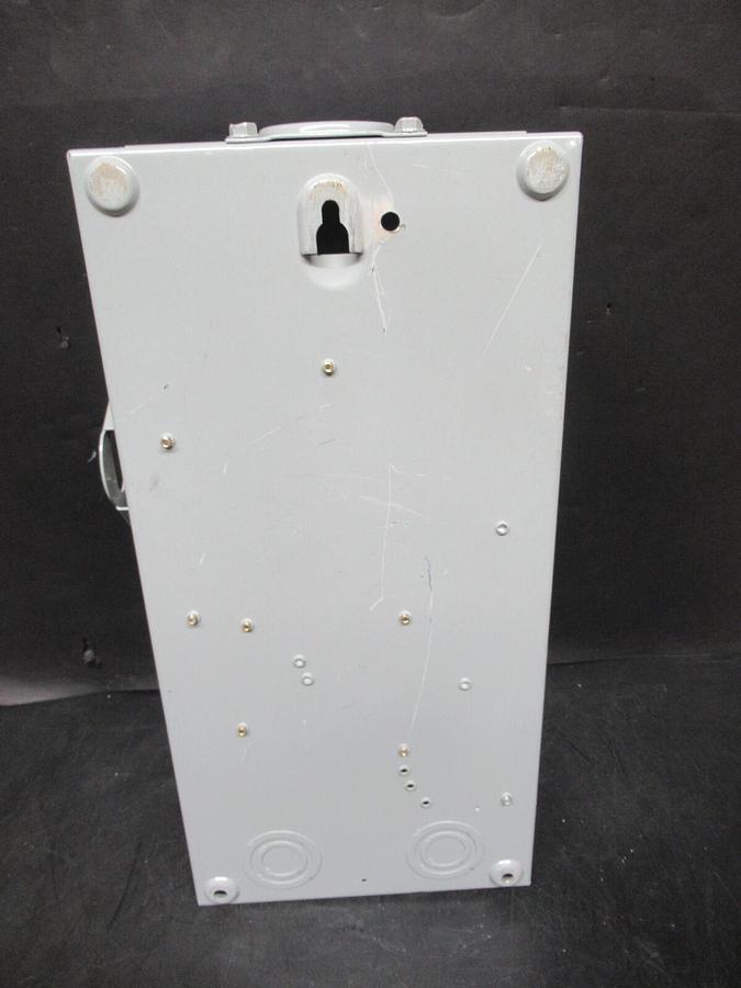 Used EATON HEAVY DUTY SAFETY DISCONNECT DH221FRK 240 VAC 30 AMP 7.5 HP 2-POLE TYPE 3R