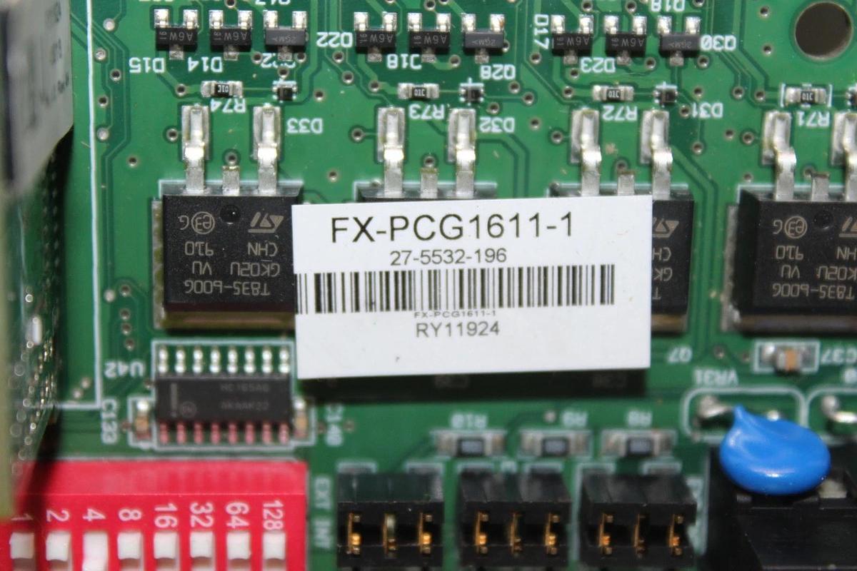 Used JOHNSON CONTROLS FX-PCG1611-1 CIRCUIT BOARD 27-5532-196 W/ 25-2757-130