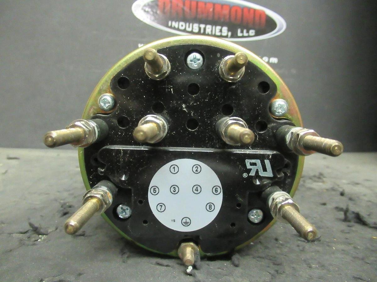 Used YOKOGAWA 103221ARBU7CLC KILOWATTS METER 103221 3 PH 3 WIRE 5 AMP 120 V 500.4 CW