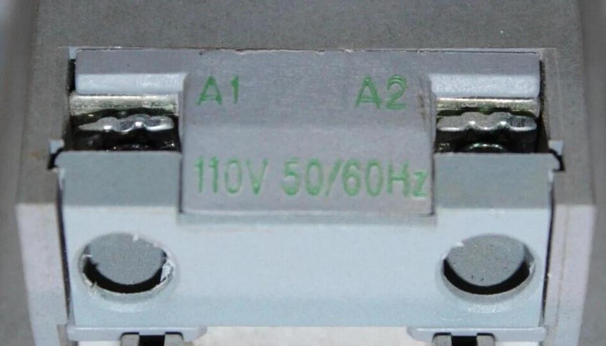 Used LS MEC CONTACTOR GMC-50 70 AMP 600 VAC 30 HP COIL: 110 VOLT **WARRANTY**