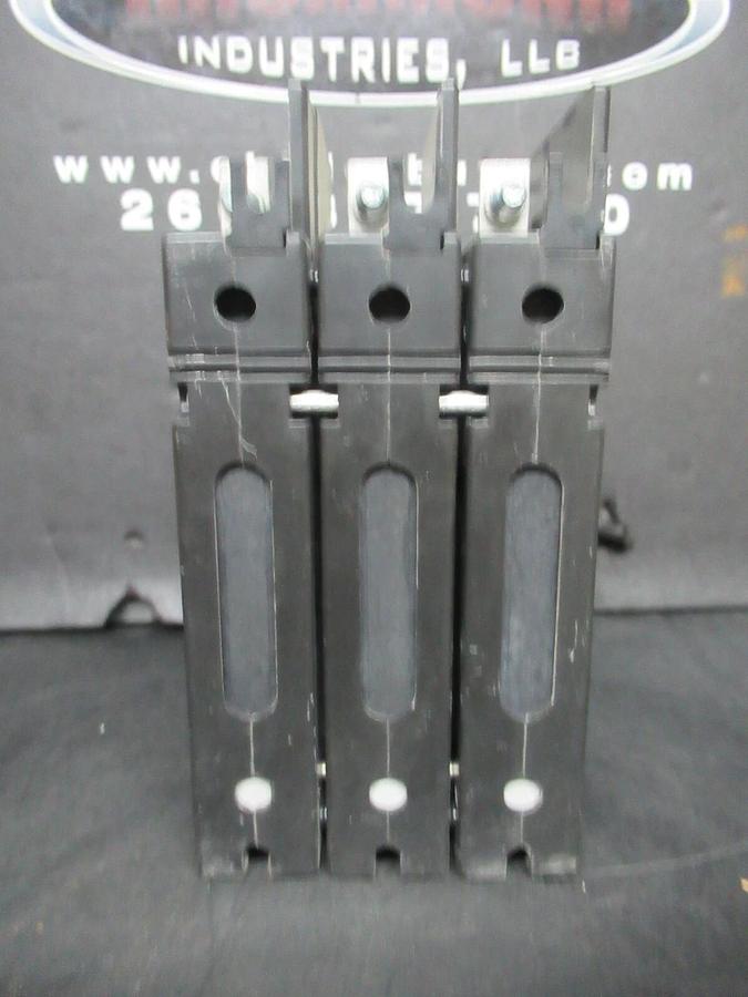 Used AIRPAX 92 AMP 105 TRIP CIRCUIT BREAKER LR26229 240 V HH83XB324-B 209-3-2599-324