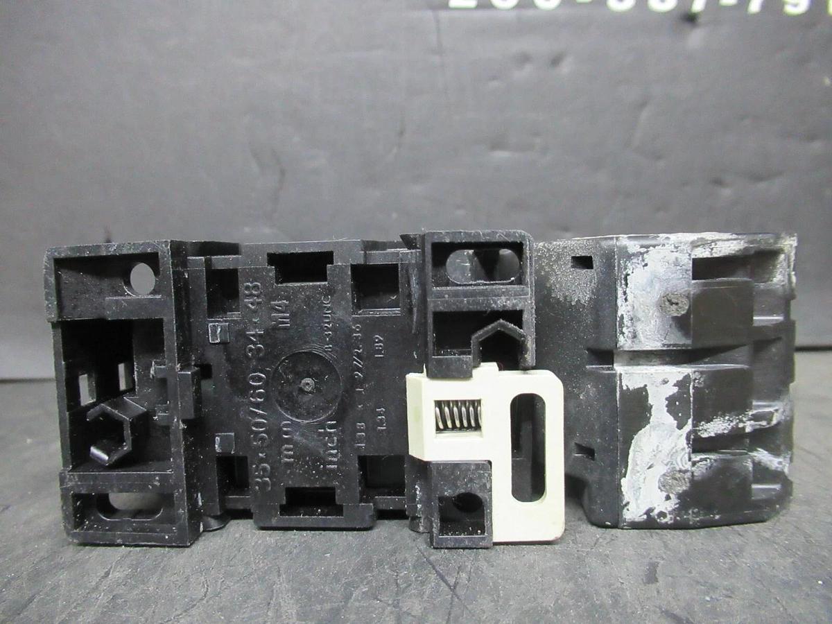 Used TELEMECANIQUE STARTER LC1D1206 W/ OVERLOAD RELAY LR2-D1312 25 AMP 600 VAC 10 HP