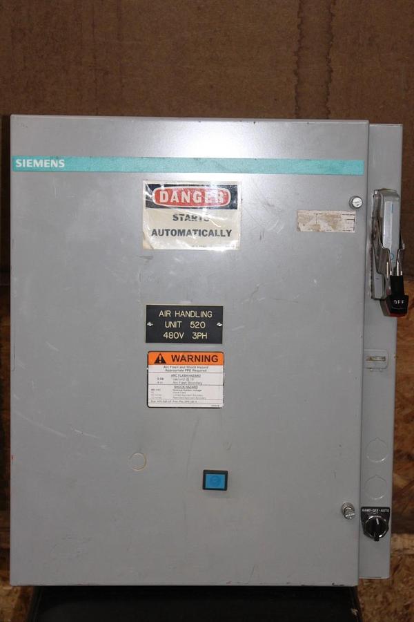 Used SIEMENS NEMA 1 ENCLOSED COMBINATION STARTER W/ SIZE 1 SXL-CO & MCS603R