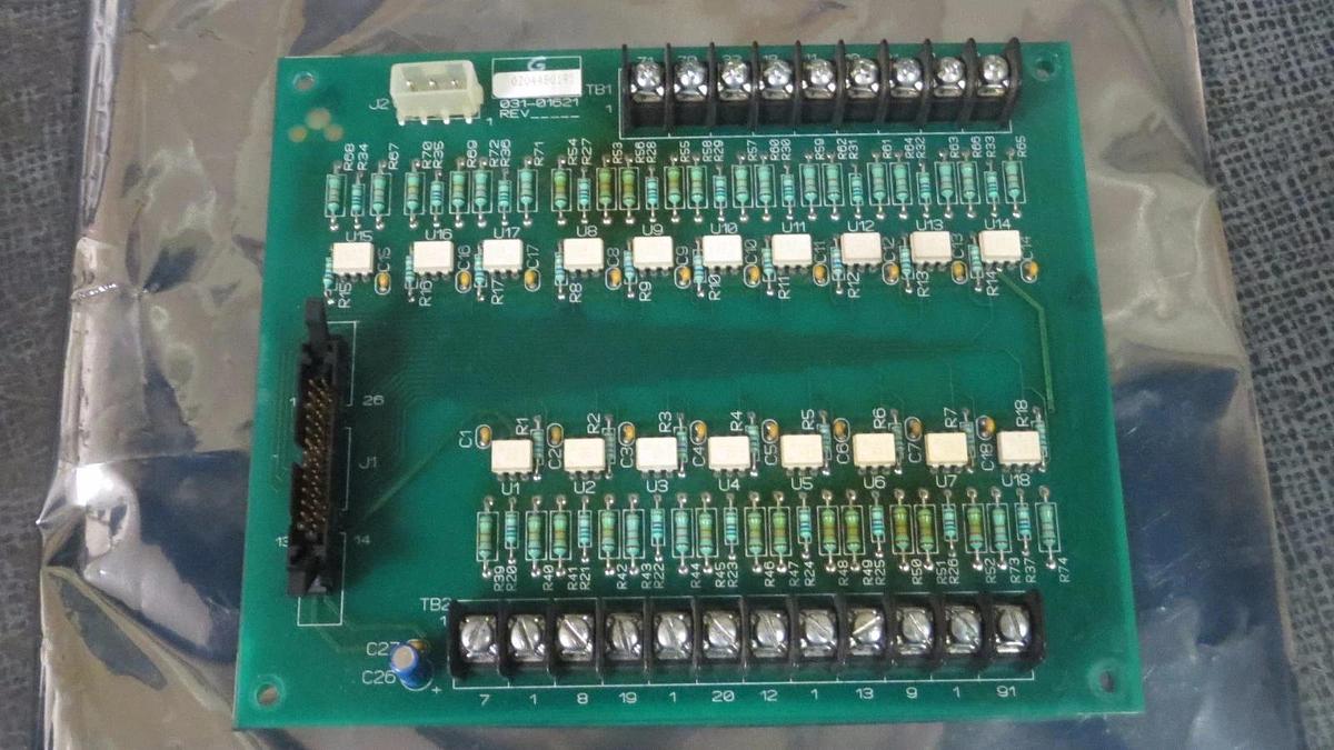 Used YORK CHILLER CONTROL CIRCUIT BOARD MODEL: 031-01621 02044B0195