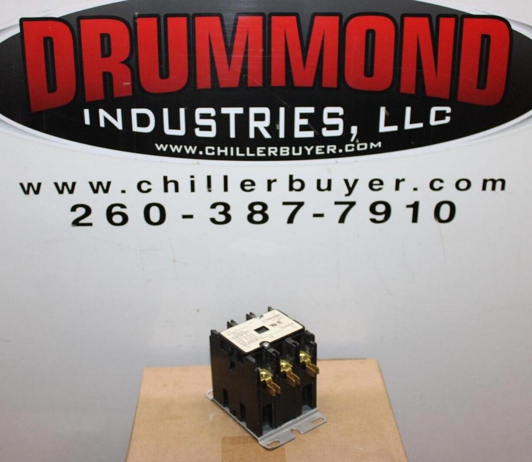 Used TRANE CONTACTOR 30 AMP 600 VAC 20 HP MODEL CTR02580 COIL: 120 VOLT **WARRANTY**