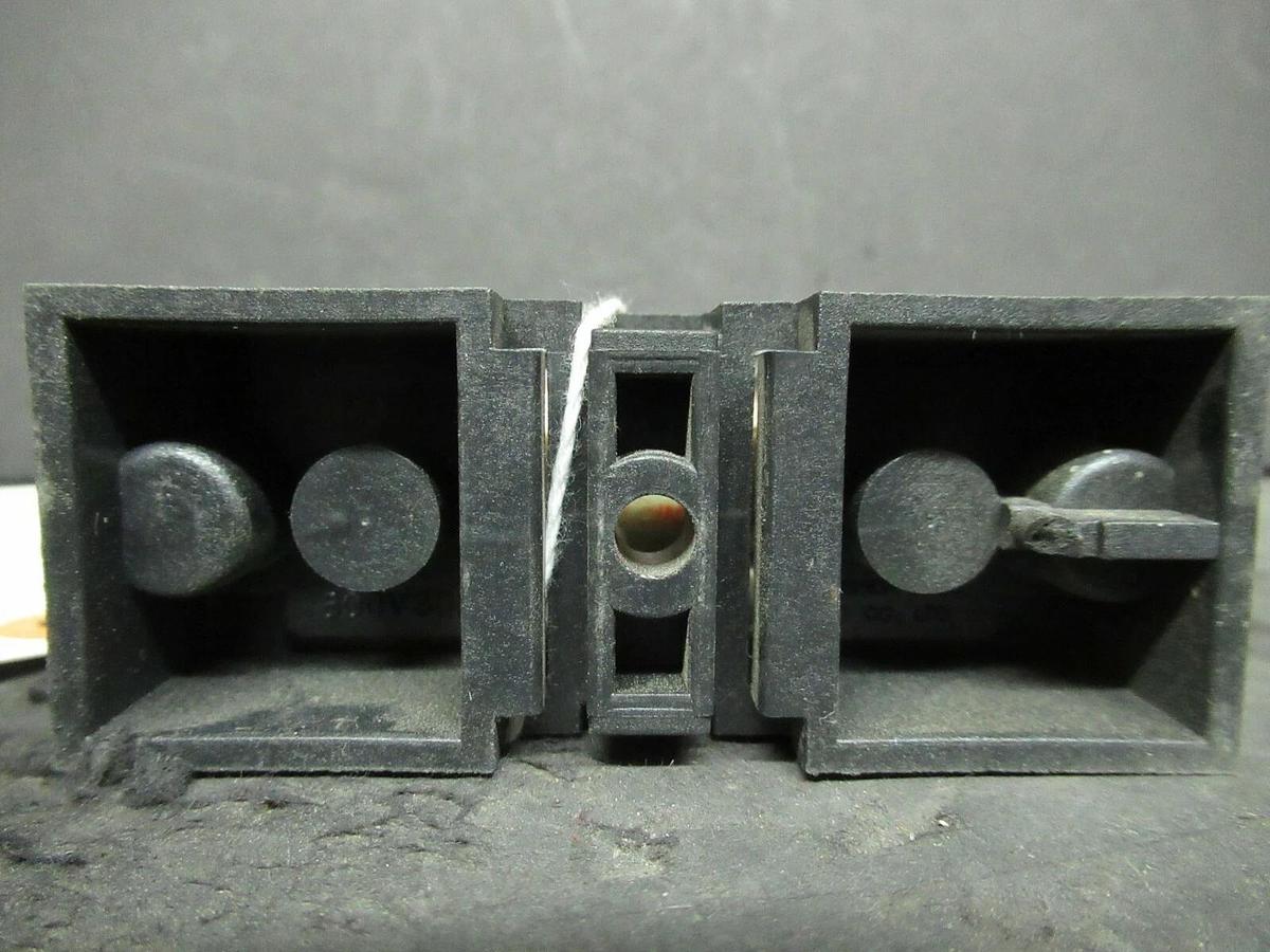 Used YOSHIDA FUSE HOLDER FHU-32 600 VOLT 30 AMP CLASS J FUSES