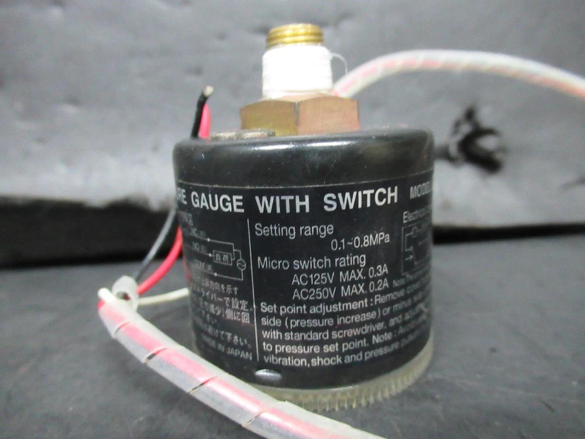 Used SMC PRESSURE GAUGE W/ SWITCH GP46 0-1 MPA 125/250 VOLT 0.3/0.2 AMP