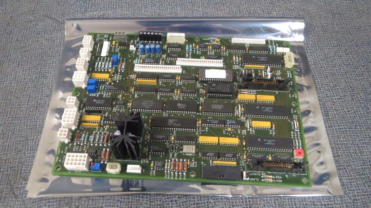 Used YORK CHILLER PROCESSOR BOARD 031-01065 E001 **WARRANTY INCLUDED**