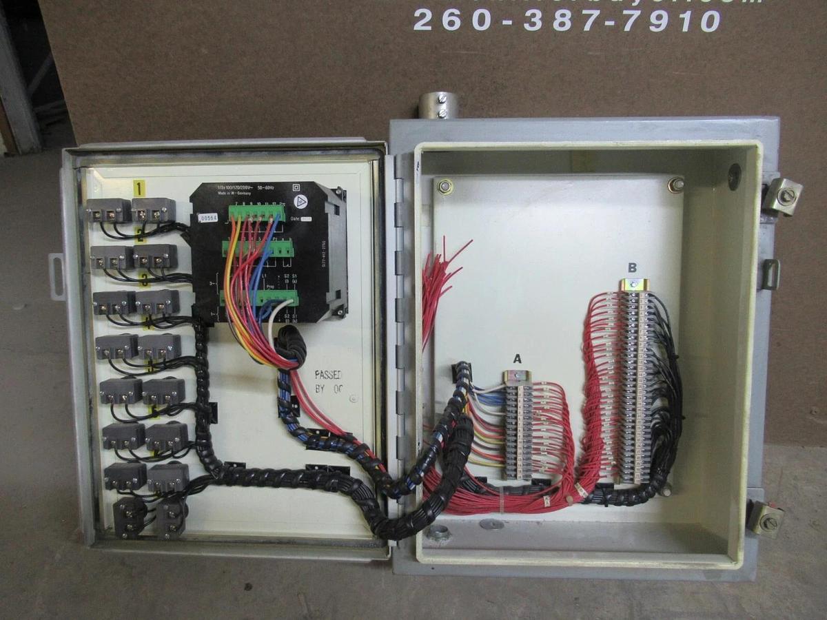 Used FRAKO REACTIVE POWER RELAY FUSE MONITOR CABINET F-839.12 SI77-412-2750