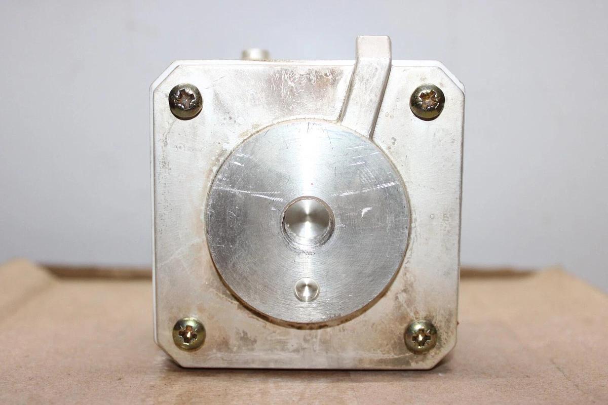 Used FERRAZ SHAWMUT PROTISTOR FUSE V300076 660 VAC 500 AMP **WARRANTY INCLUDED**