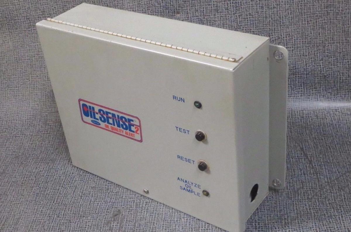 Used CARRIER OIL-SENSE 2 QUALITY SENSOR 115V 1 PHASE MODEL 32GA400504-2