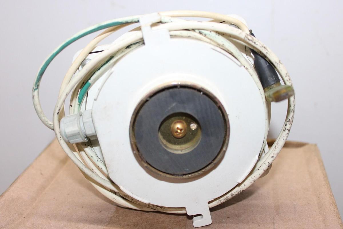 Used SCHNEIDER ELECTRIC CENTERON CELLULAR MONITOR G505R-VL REV. A