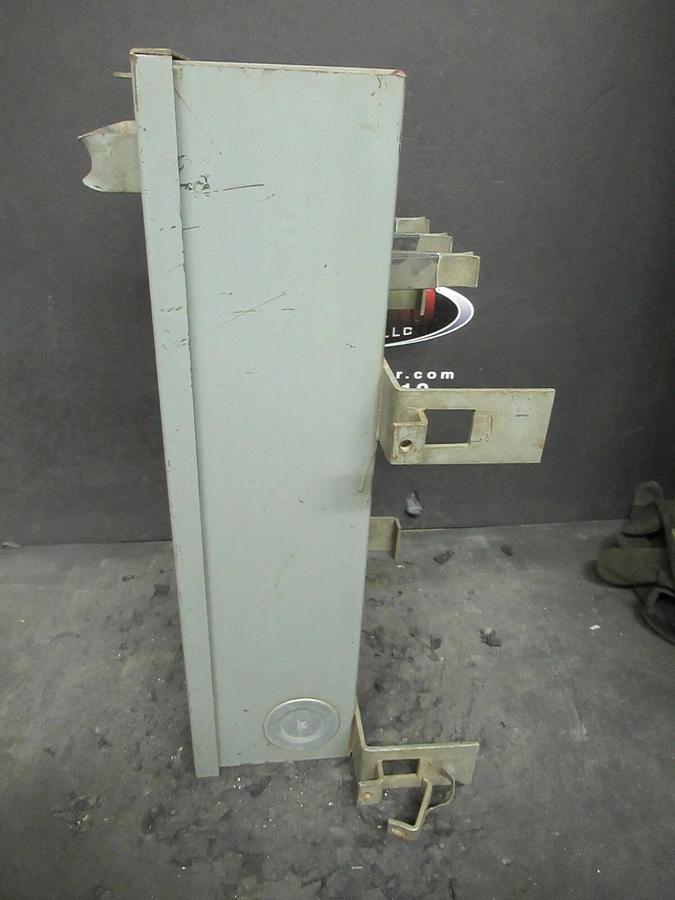 Used WESTINGHOUSE COP 30 AMP 240V FUSIBLE BUSS BUS PLUG STYLE 454D339G03 TAP