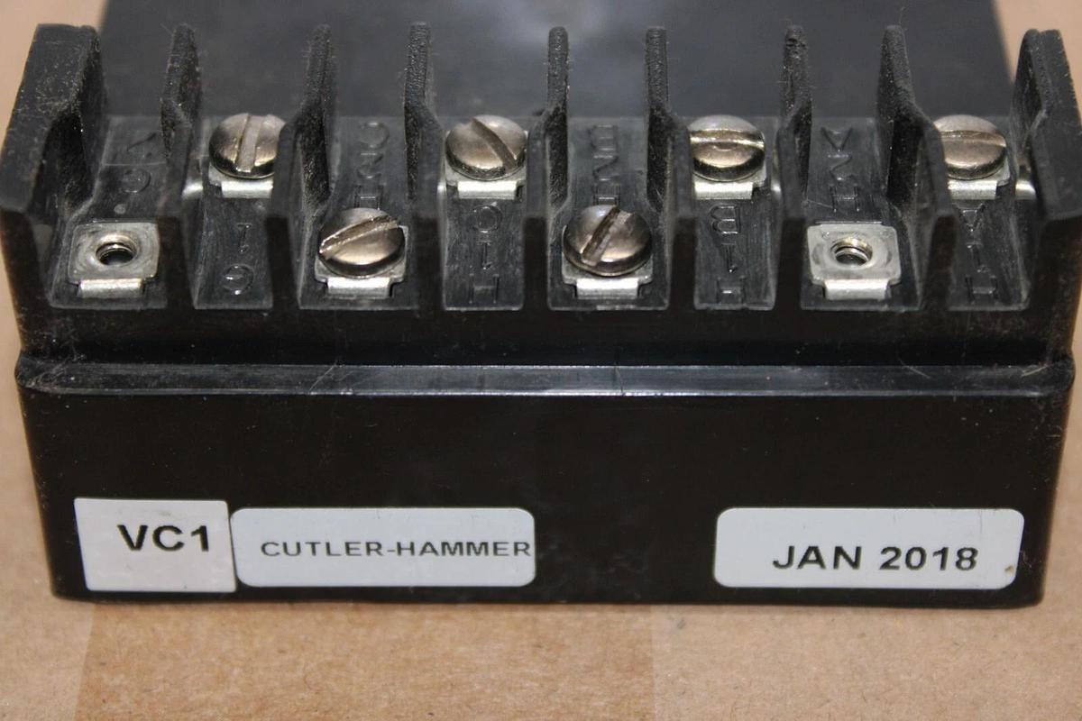 Used CUTLER HAMMER ELECTRIC DISTRIBUTION BLOCK 5281C53G11 **WARRANTY INCLUDED**