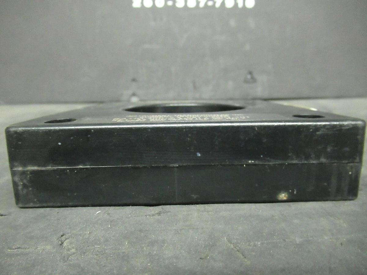 Used EATON CURRENT TRANSFORMER 7 ASHT-301 RATIO: 300:5 A