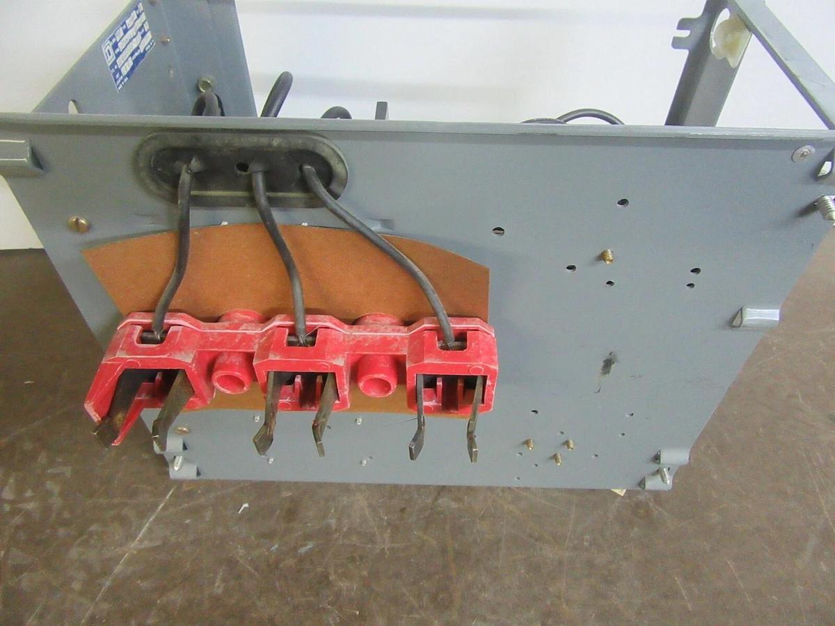 Used SQUARE D MCC FUSIBLE STARTER BUCKET 8998-NE-403 SER. B 12" MODEL: 4 NEMA 1