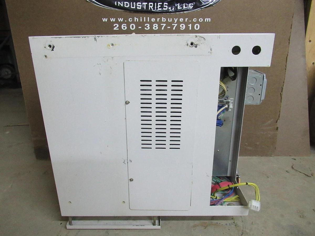 Used TRANE THERMACHILL CONTROL PANEL FOR ABSORBTION CHILLER 180-220 VAC 46.5-50.9 AMP