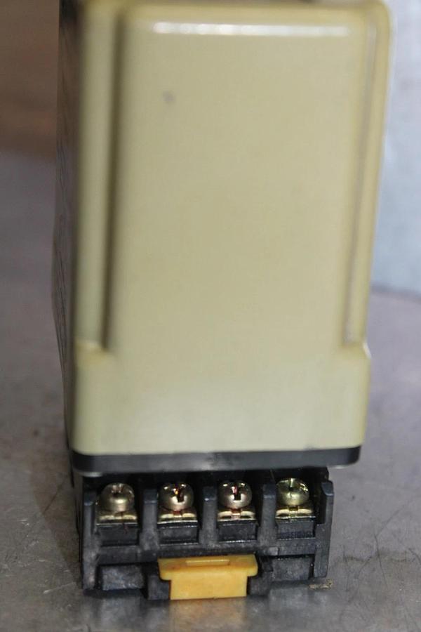 Used TIME MARK SIGNALINE INTERVAL TIMER RELAY 362-120V-1SEC 10 AMP **WARRANTY**
