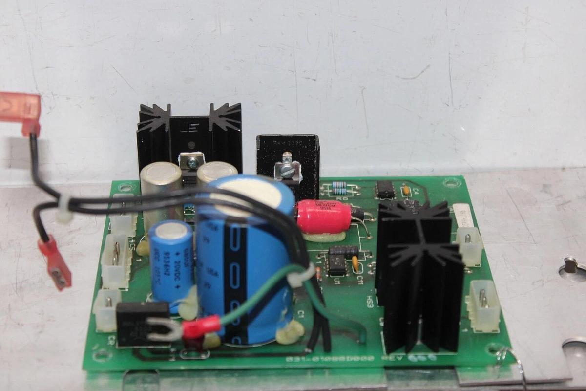 Used YORK HVAC CHILLER CIRCUIT BOARD 031-01080D000 REV.  000 **WARRANTY**