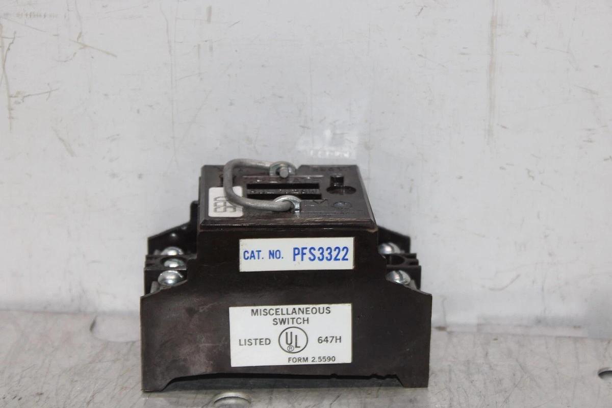 Used CUTLER HAMMER PULL OUT SWITCH FUSE HOLDER PFS3322 2-POLE 240 VOLT 7.5 HP