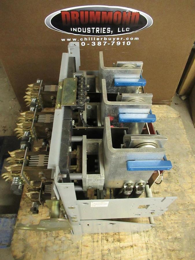 Used GE GENERAL ELECTRIC POWERBREAK 3200 AMP FUSE ROLLOUT TAK83FCB BREAKER STATIC