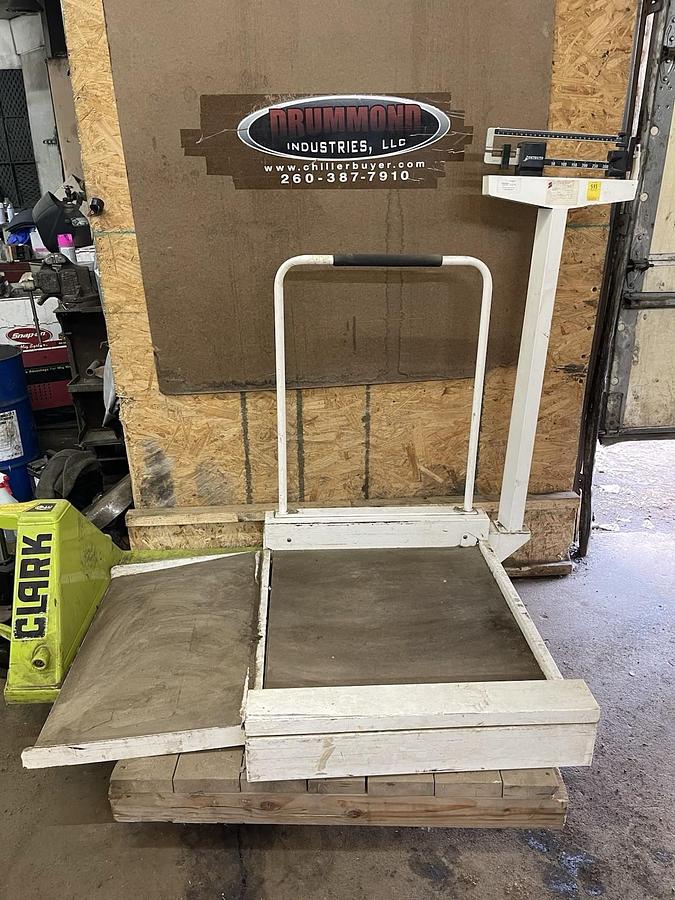 Used VINTAGE DETECTO WHEELCHAIR PLATFORM SCALE UP TO 350 LBS