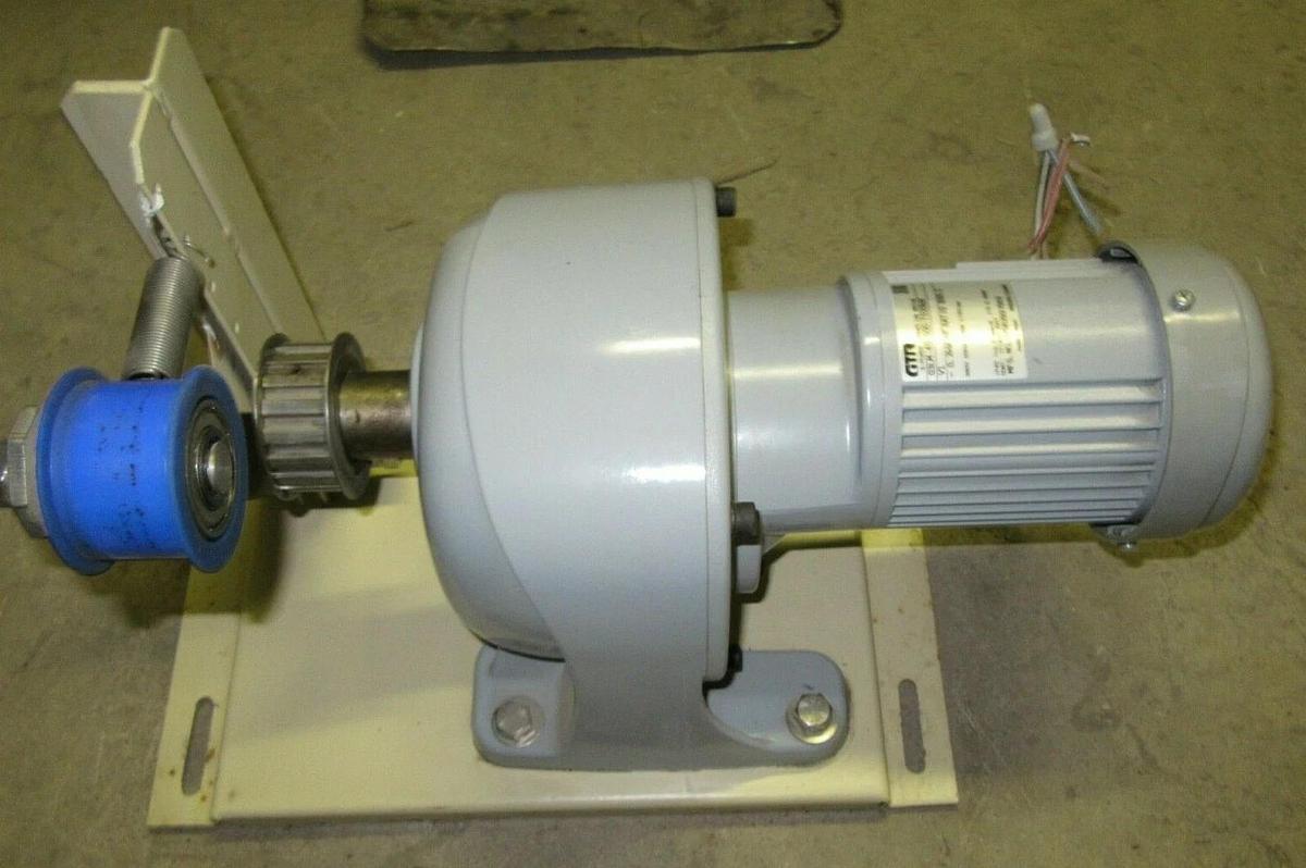 Used GTR 3-PHASE INDUCTION MOTOR GEAR REDUCER G3LM-40-600-T020WX 0.2 kW 0.53A 380V