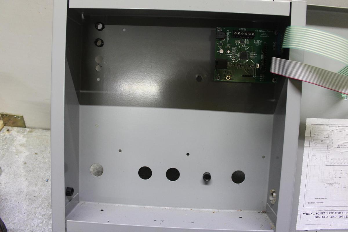 Used TRANE ADAPTIVIEW CHILLER TOUCHSCREEN CONTROL DISPLAY X13760326-03 REV. L
