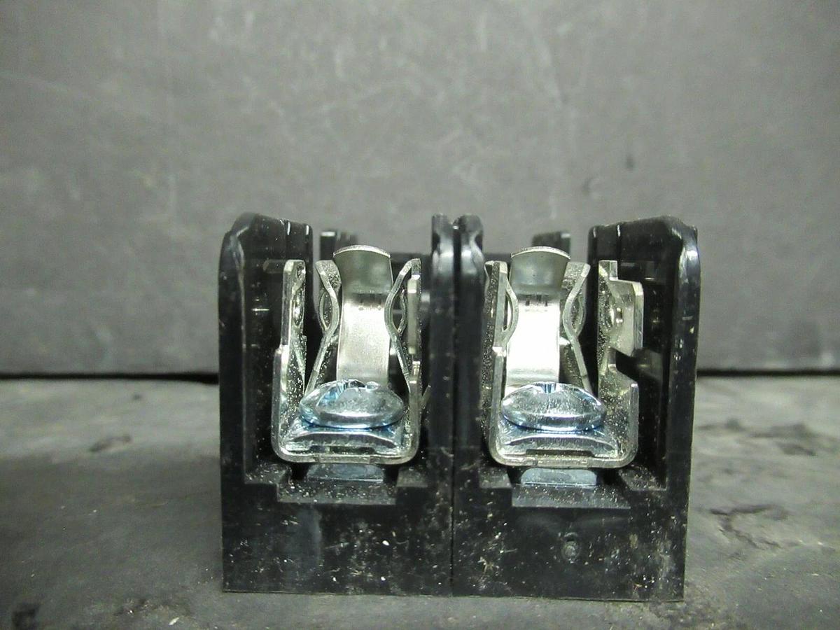 Used LITTELFUSE FUSE LUG SET L60030C-2PQ 600 VOLTS 30 AMP **WARRANTY INCLUDED!**