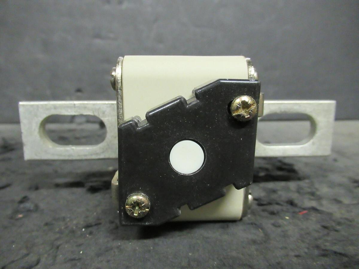 (2 ea) NEW IN BOX BUSS SEMITRON SPP-6E600 600 AMP 700 V FUSES BUSSMANN COOPER
