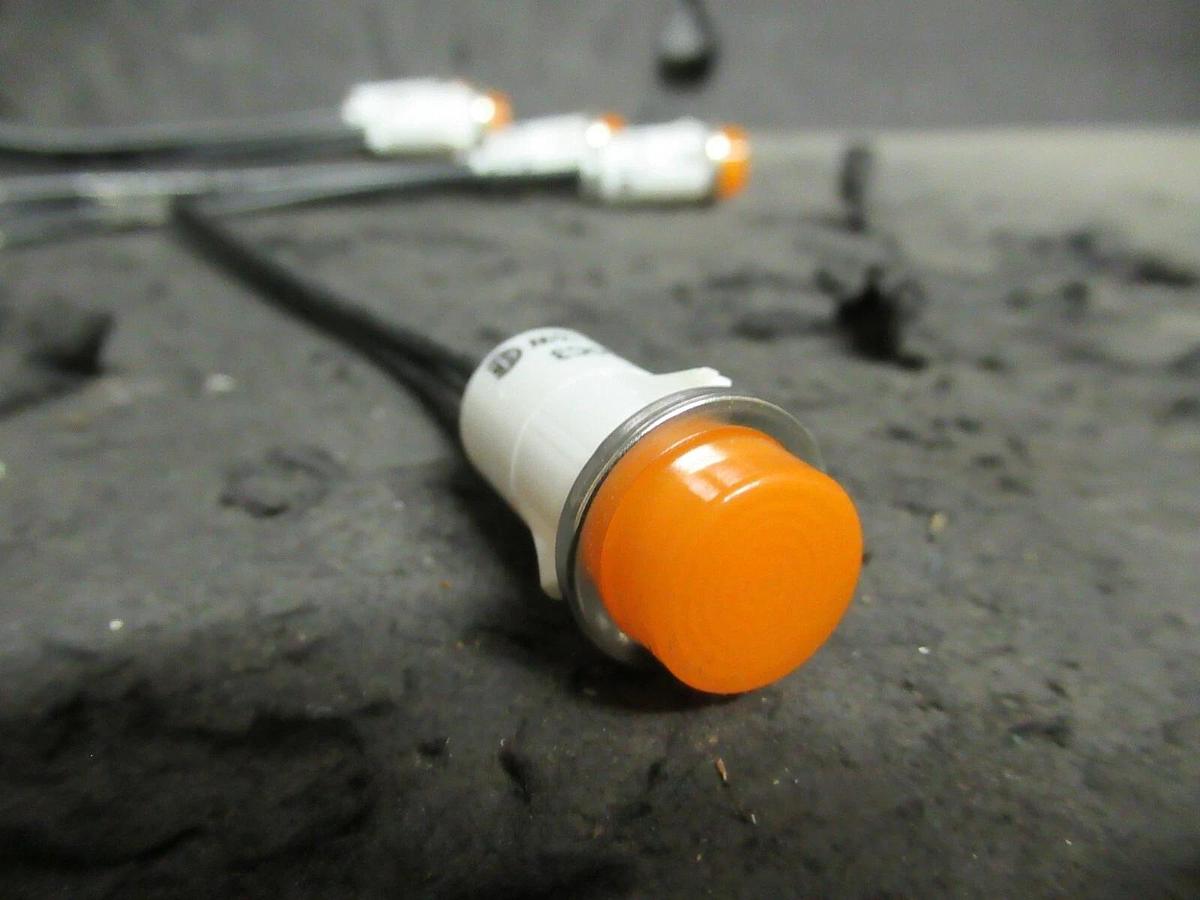 (5 QTY) IDI 1050C3 AMBER LENS 125 VAC 1/2 (0.5) WATT INDICATOR LIGHT LED LIGHTS