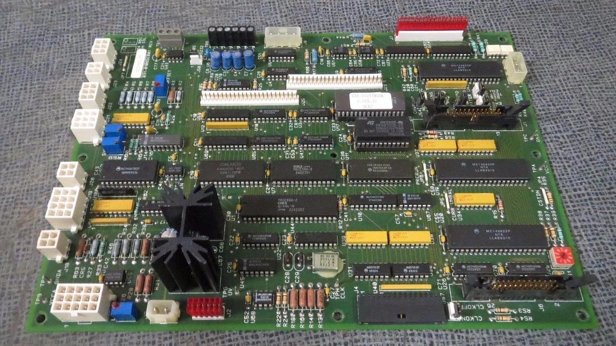 Used YORK PROCESSOR CIRCUIT BOARD MODEL 031-01065E001 *WARRANTY*
