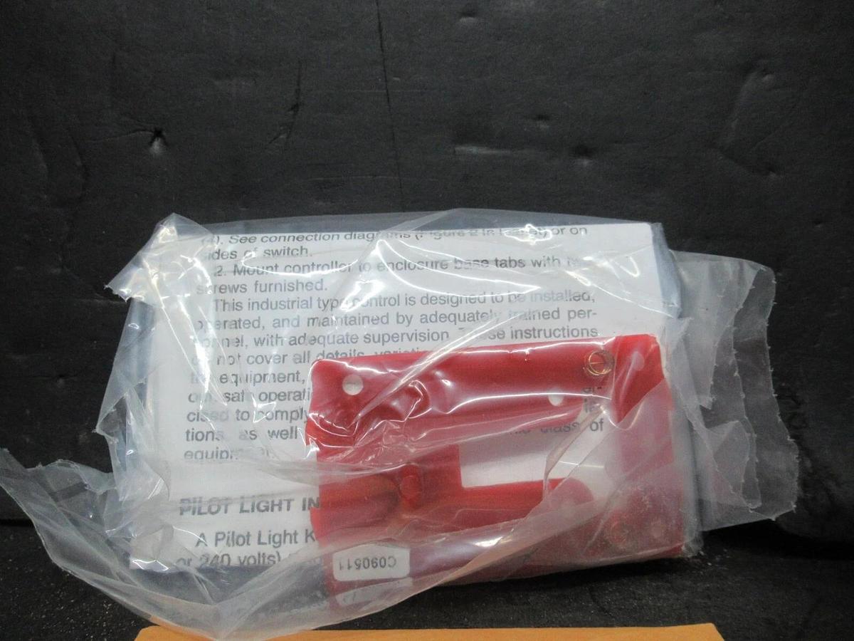 NEW SURPLUS EATON MANUAL MOTOR START 369D454G05 SINGLE POLE 1 HP 277 VAC